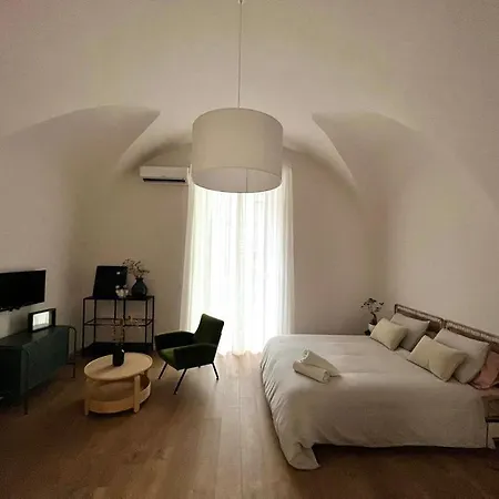 La finestra su Chiaia-2